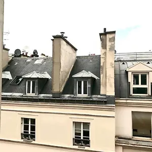Magnifique A Opera Apartment
