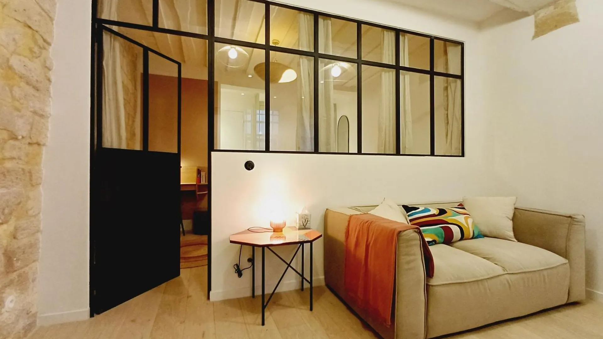 Apartment Happy Stay Paris - Suite Hotel De Ville Le Marais France